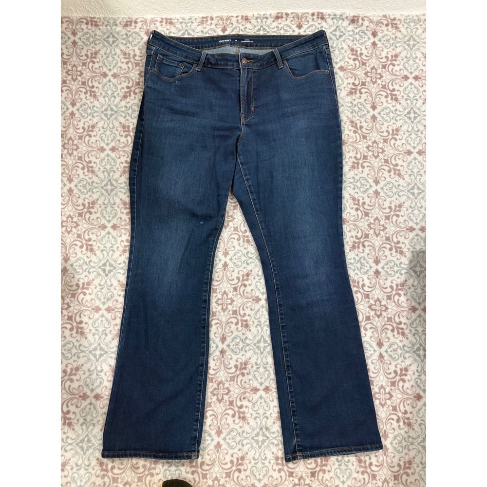 Old Navy Kicker Boot-Cut Jeans Womens 16 Mid-Rise Dark Wash Denim Stretch